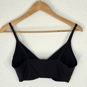 Abercrombie and Fitch seamless bra, black size XL, no pads